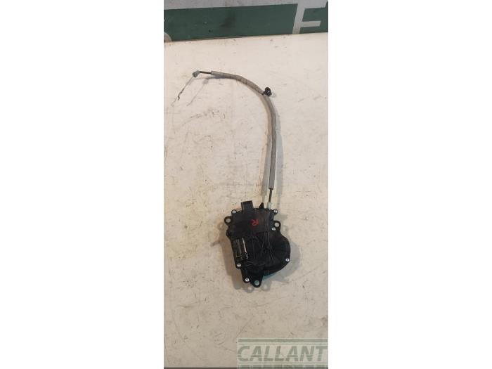 Tailgate lift motor