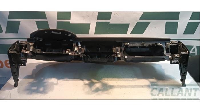 Używane Panel Landrover Range Rover IV (LG) 4.4 SDV8 32V Cena € 907,50 Z VAT oferowane przez Garage Callant