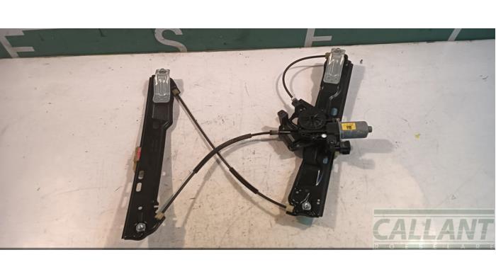 Begagnade Fönstermekanism, 4-dörrars, höger fram Landrover Range Rover Evoque (LVJ/LVS) 2.2 TD4 16V Pris € 60,50 Inklusive moms erbjuds av Garage Callant
