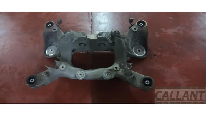 Used Subframe Landrover Range Rover IV (LG) 4.4 SDV8 32V Price € 665,50 Inclusive VAT offered by Garage Callant