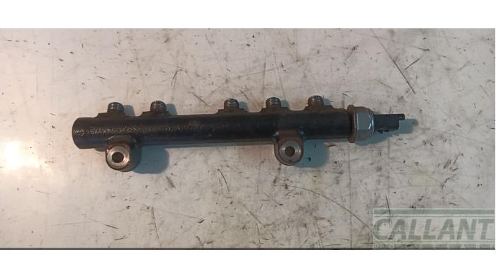 Usagé Système d'injection Volvo V40 (MV) 1.6 D2 Prix € 90,75 Prix TTC proposé par Garage Callant