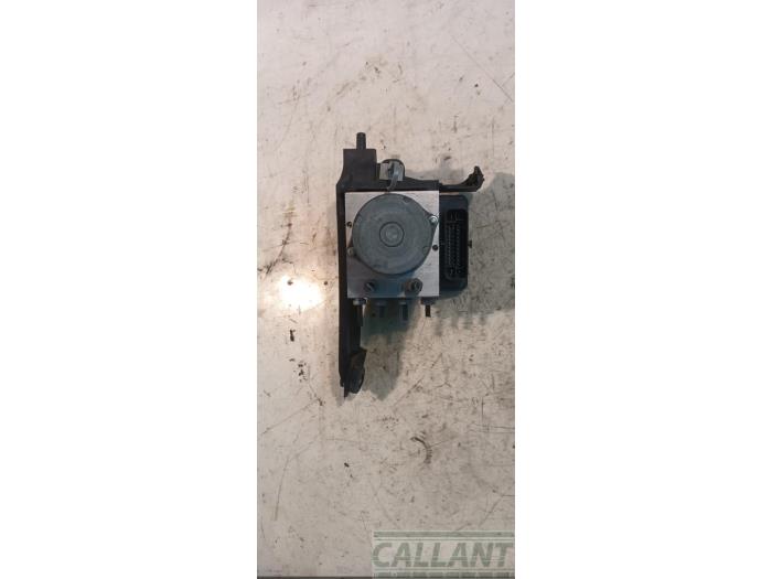 Usagé Bloc ABS Opel Astra K Sports Tourer 1.0 Turbo 12V Prix € 139,15 Prix TTC proposé par Garage Callant