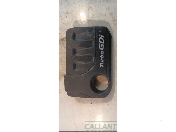 Gebrauchte Abdeckblech Motor Kia Stonic (YB) 1.0i T-GDi 12V Preis € 48,40 Mit Mehrwertsteuer angeboten von Garage Callant