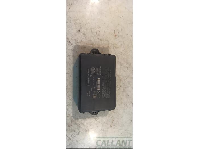 Używane Modul keyless vehicle Landrover Range Rover Sport (LS) 3.0 S TDV6 Cena € 60,50 Z VAT oferowane przez Garage Callant