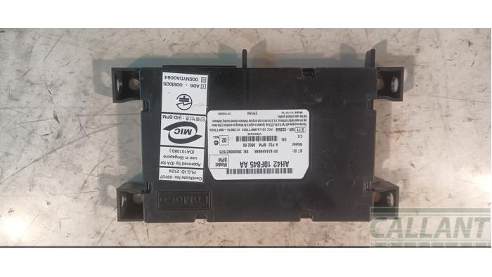 Używane Modul Bluetooth Landrover Range Rover Sport (LS) 3.0 S TDV6 Cena € 181,50 Z VAT oferowane przez Garage Callant