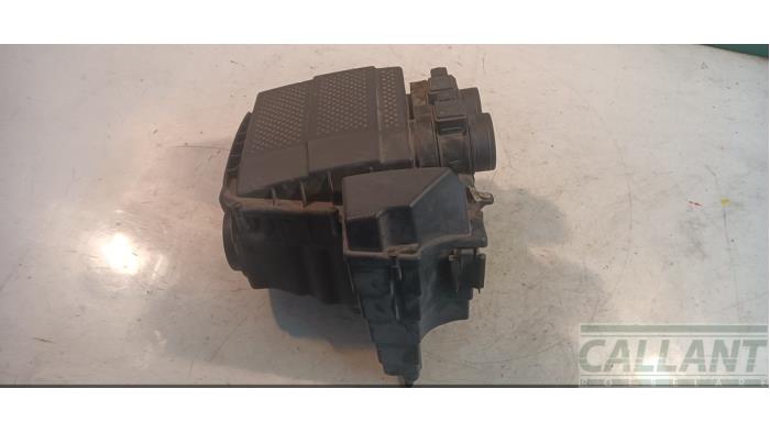Begagnade Luftfilterhus Landrover Range Rover Sport (LS) 3.0 S TDV6 Pris € 121,00 Inklusive moms erbjuds av Garage Callant