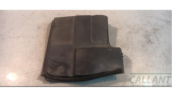 Begagnade Batterilock Landrover Range Rover Sport (LS) 3.0 S TDV6 Pris € 30,25 Inklusive moms erbjuds av Garage Callant