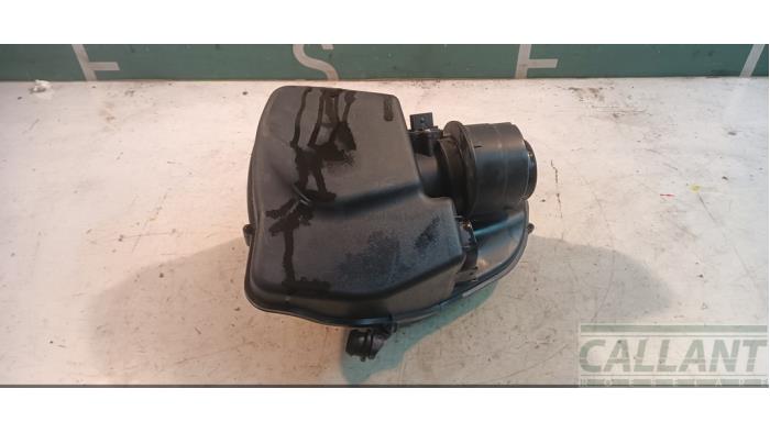 Begagnade Luftfilterhus Opel Astra K Sports Tourer 1.0 Turbo 12V Pris € 66,55 Inklusive moms erbjuds av Garage Callant