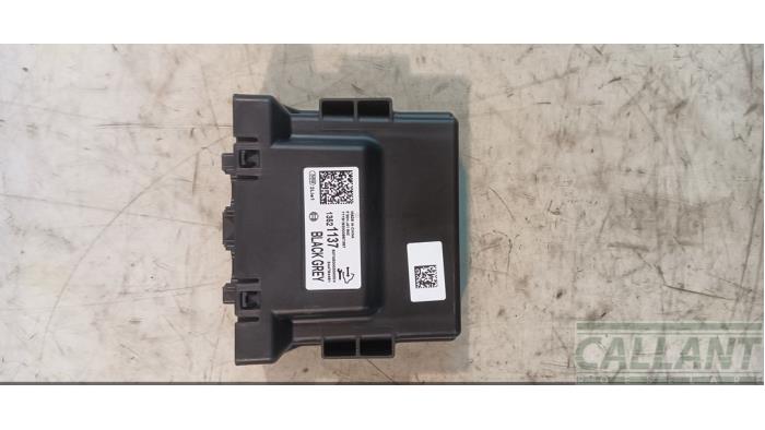 Begagnade PDC-modul Opel Astra K Sports Tourer 1.0 Turbo 12V Pris € 66,55 Inklusive moms erbjuds av Garage Callant