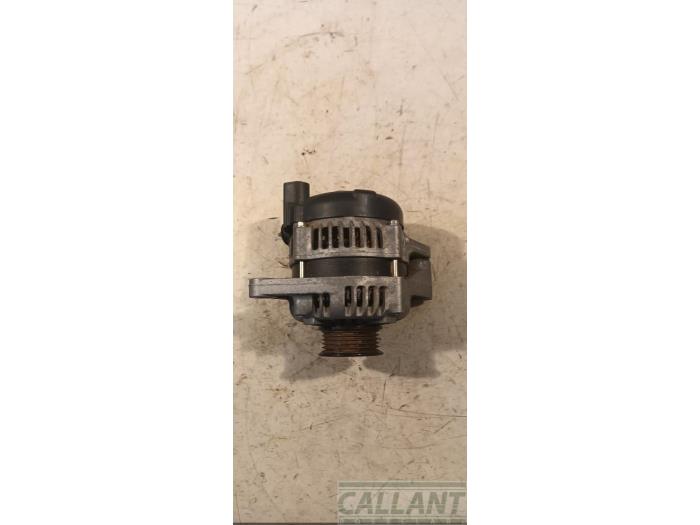 Begagnade Dynamo Suzuki Celerio (LF) 1.0 12V Pris € 48,40 Inklusive moms erbjuds av Garage Callant