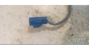 Lambda probe from a Land Rover Range Rover Velar (LY) 2.0 16V P250 AWD 2021
