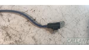Lambda probe from a Land Rover Range Rover Velar (LY) 2.0 16V P250 AWD 2021