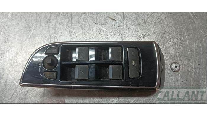 Usados Interruptor combinado de ventanillas Jaguar XJ (X351) 2.0 i4 Ti 16V Precio € 60,50 IVA incluido ofrecido por Garage Callant