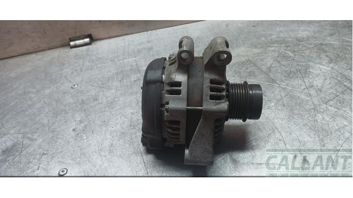 Begagnade Dynamo Jaguar S-type (X200) 2.7 D 24V Pris € 60,50 Inklusive moms erbjuds av Garage Callant