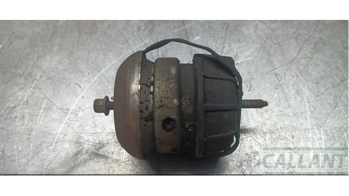 Used Engine mount Jaguar S-type (X200) 2.7 D 24V Price € 60,50 Inclusive VAT offered by Garage Callant