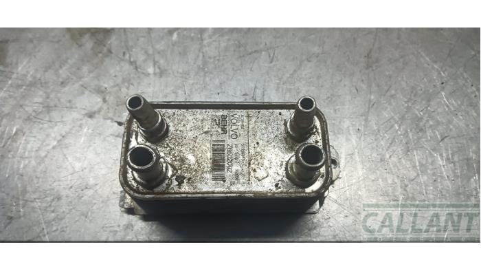 Gebrauchte Ölkühler Volvo V40 (MV) 1.6 D2 Preis € 48,40 Mit Mehrwertsteuer angeboten von Garage Callant