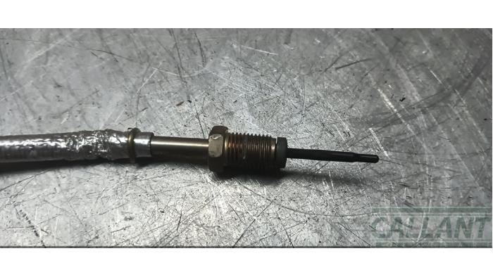 Auspuff Temperatursensor van een Land Rover Discovery Sport (LC) 2.0 eD4 150 16V 2021