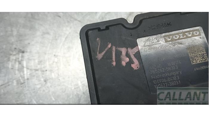 Used ABS pump Volvo V60 I (FW/GW) 2.0 D2 16V Price € 90,75 Inclusive VAT offered by Garage Callant