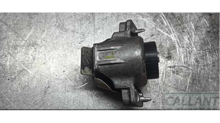 Usagé Support moteur Jaguar XF (X260) 2.0d 163 E-Performance 16V Prix € 90,75 Prix TTC proposé par Garage Callant