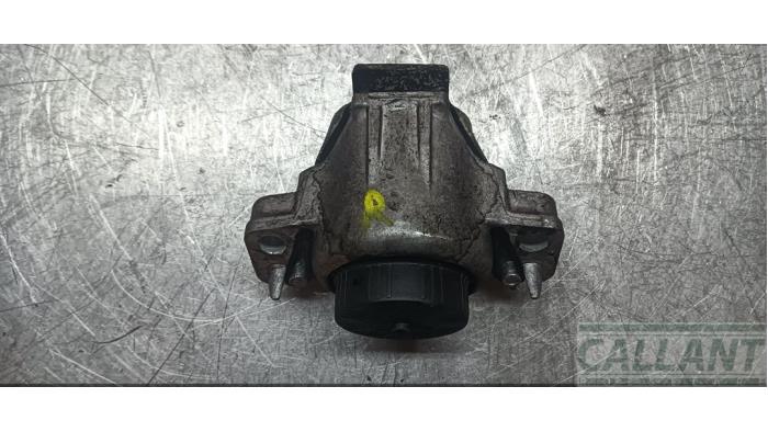 Usagé Support moteur Jaguar XF (X260) 2.0d 163 E-Performance 16V Prix € 90,75 Prix TTC proposé par Garage Callant