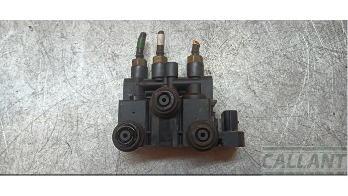 Bloc de soupape suspension pneumatique