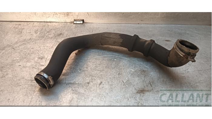 Gebrauchte Intercooler Schlauch Landrover Discovery Sport (LC) 2.2 sd4 16V Preis € 60,50 Mit Mehrwertsteuer angeboten von Garage Callant