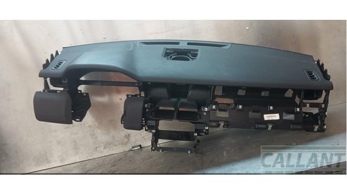 Używane Panel Landrover Discovery Sport (LC) 2.2 sd4 16V Cena € 544,50 Z VAT oferowane przez Garage Callant