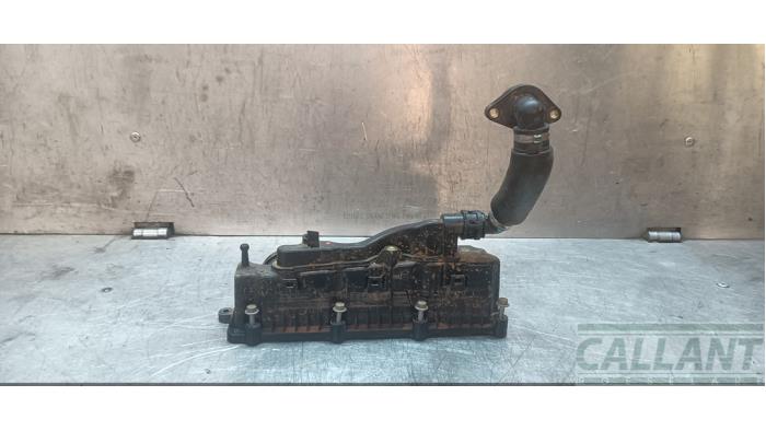 Usagé Ventilation carter Jaguar E-Pace 2.0 D 150 16V Prix € 78,65 Prix TTC proposé par Garage Callant