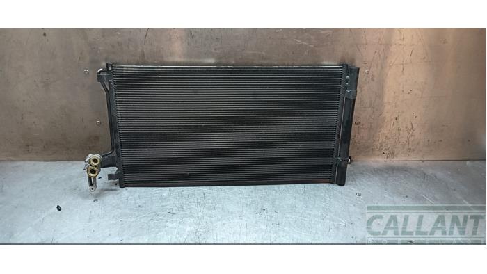 Usagé Condenseur de climatisation Landrover Discovery Sport (LC) 2.0 TD4 150 16V Prix € 90,75 Prix TTC proposé par Garage Callant