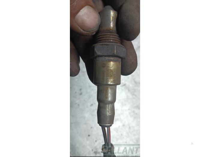 Sonde lambda d'un BMW X1 (F48) sDrive 18d 2.0 16V 2016