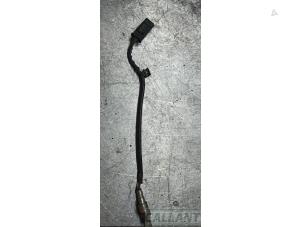 Sonde lambda d'un BMW X1 (F48) sDrive 18d 2.0 16V 2016