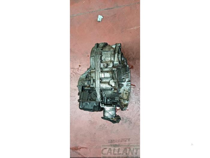 Gebrauchte Getriebe BMW X1 (F48) sDrive 18d 2.0 16V Preis auf Anfrage angeboten von Garage Callant