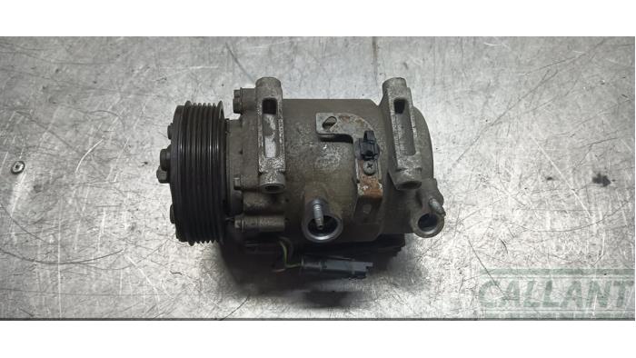 Usagé Compresseur de clim Opel Corsa F (UB/UH/UP) 1.2 12V 75 Prix € 139,15 Prix TTC proposé par Garage Callant