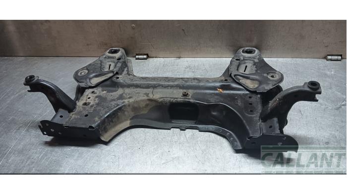 Usados Subchasis Opel Corsa F (UB/UH/UP) 1.2 12V 75 Precio € 121,00 IVA incluido ofrecido por Garage Callant