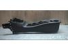 Opel Corsa F (UB/UH/UP) 1.2 12V 75 Console central