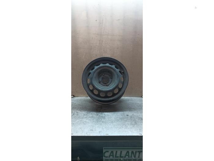 Używane Obrecz Opel Corsa F (UB/UH/UP) 1.2 12V 75 Cena € 30,25 Z VAT oferowane przez Garage Callant