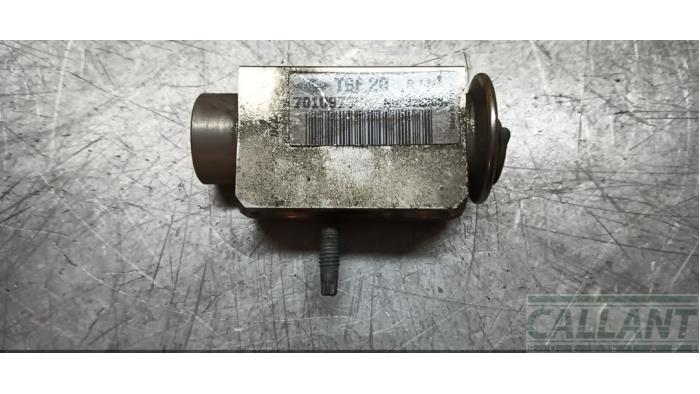 Gebrauchte Ausgleichventil Airco Landrover Freelander II 2.2 tD4 16V Preis € 72,60 Mit Mehrwertsteuer angeboten von Garage Callant