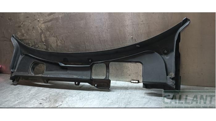 Używane Parawan Landrover Freelander II 2.2 tD4 16V Cena € 78,65 Z VAT oferowane przez Garage Callant