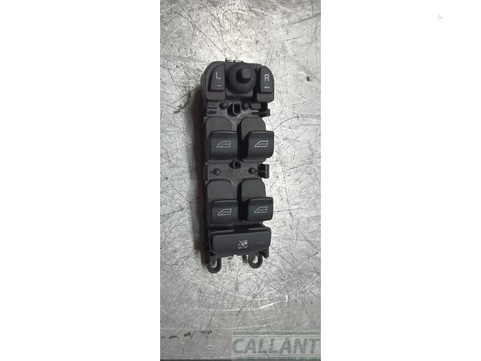 Używane Przelacznik combi okienny Landrover Freelander II 2.2 tD4 16V Cena € 30,25 Z VAT oferowane przez Garage Callant
