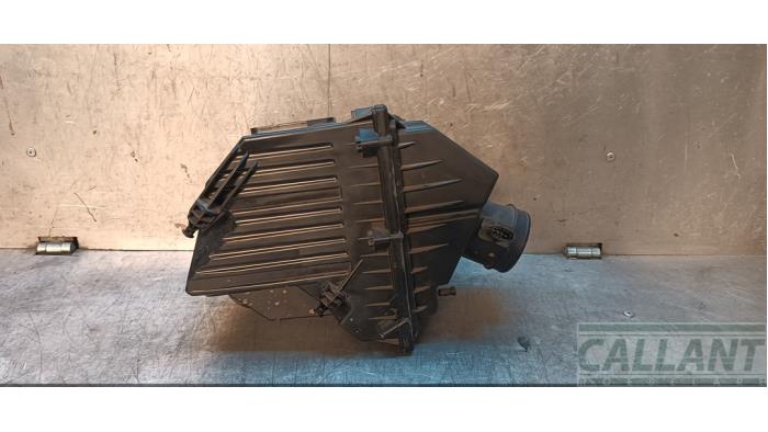Begagnade Luftfilterhus Landrover Range Rover Evoque (LVJ/LVS) 2.0 D 150 16V Pris € 78,65 Inklusive moms erbjuds av Garage Callant
