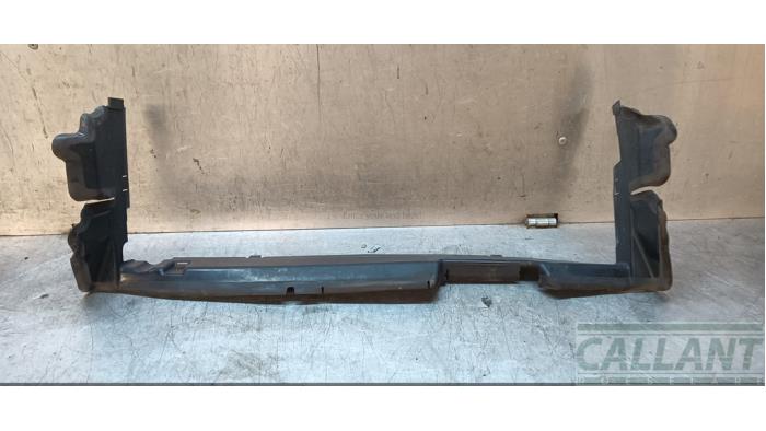 Begagnade Lufttratt Landrover Range Rover Evoque (LVJ/LVS) 2.0 D 150 16V Pris € 24,20 Inklusive moms erbjuds av Garage Callant