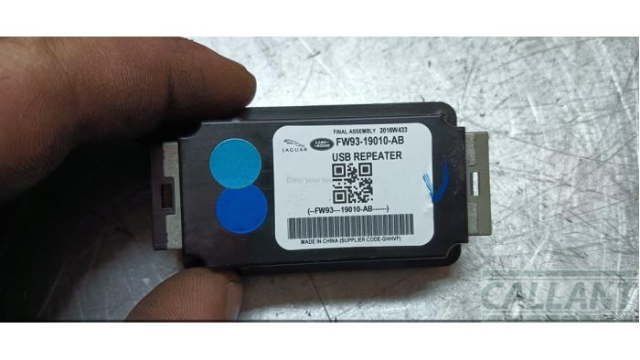 Usados Módulo USB Jaguar F-Pace Precio € 48,40 IVA incluido ofrecido por Garage Callant
