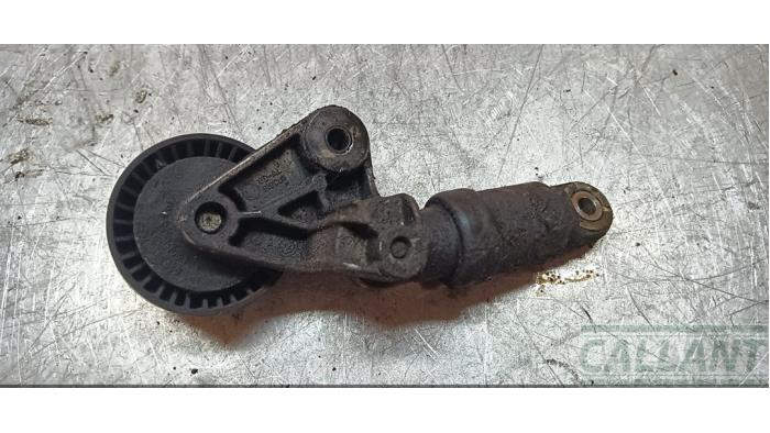 Usados Rodillo correa múltiple Landrover Range Rover III (LM) 4.4 V8 32V Precio € 60,50 IVA incluido ofrecido por Garage Callant