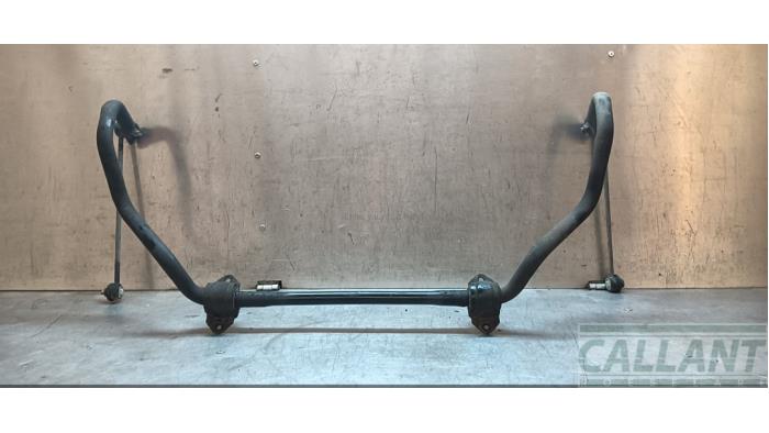 Begagnade Främre krängningshämmare Landrover Range Rover III (LM) 4.4 V8 32V Pris € 60,50 Inklusive moms erbjuds av Garage Callant