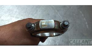 Piston d'un Land Rover Range Rover Velar (LY) 2.0 16V P250 AWD 2021