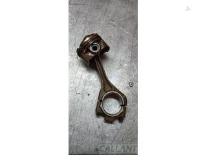 Piston d'un Land Rover Range Rover Velar (LY) 2.0 16V P250 AWD 2021