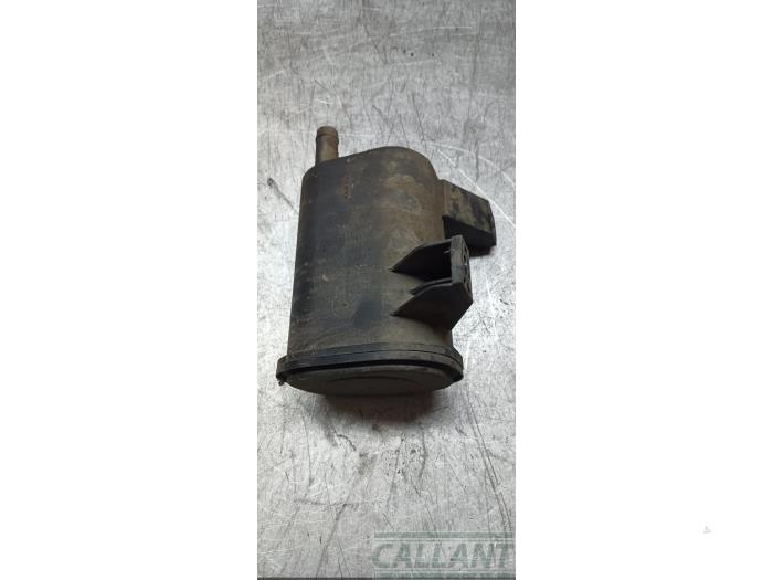Używane Filtr weglowy Landrover Range Rover III (LM) 4.4 V8 32V Cena € 36,30 Z VAT oferowane przez Garage Callant