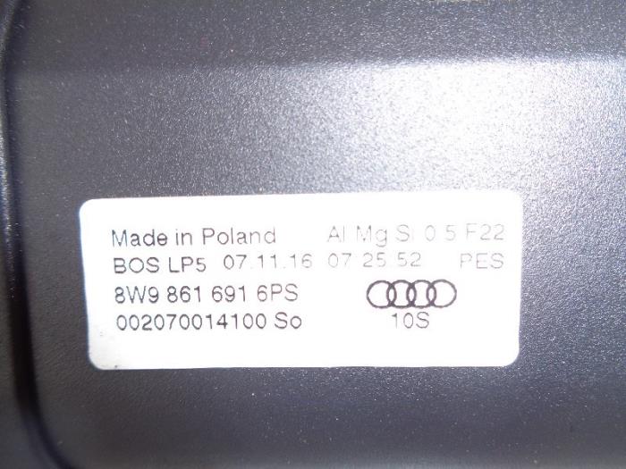 Siatka bagazowa z Audi A4 Avant (B9) 2.0 TDI Ultra 16V 2017