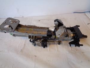Used Steering column housing complete BMW X6 (F16) xDrive40d 3.0 24V Price on request offered by Autohandel-Smet Gebroeders NV