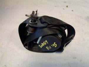 Usagé Tendeur de ceinture droit Dacia Lodgy (JS) 1.5 dCi FAP Prix sur demande proposé par Autohandel-Smet Gebroeders NV